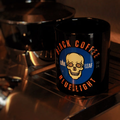 Black Coffee Blue Light Tasse